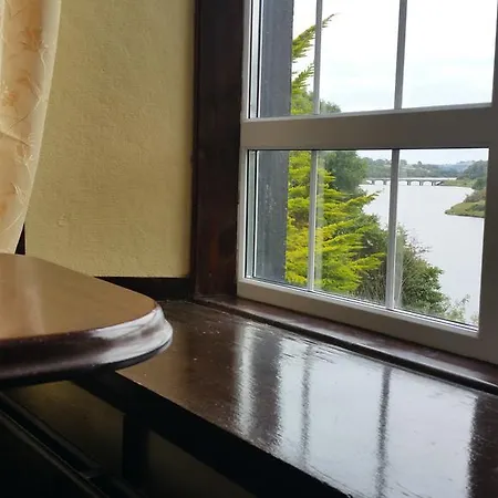 Coolcower House 麦克鲁姆